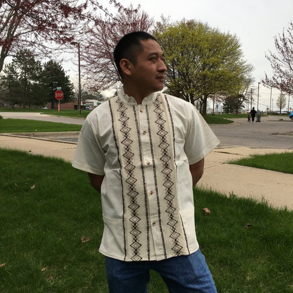 Men's Traditional Mexican Guayabera Shirt
